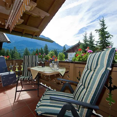 Haus Alpenzauber * Krun