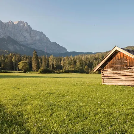 Haus Alpenzauber * Krun